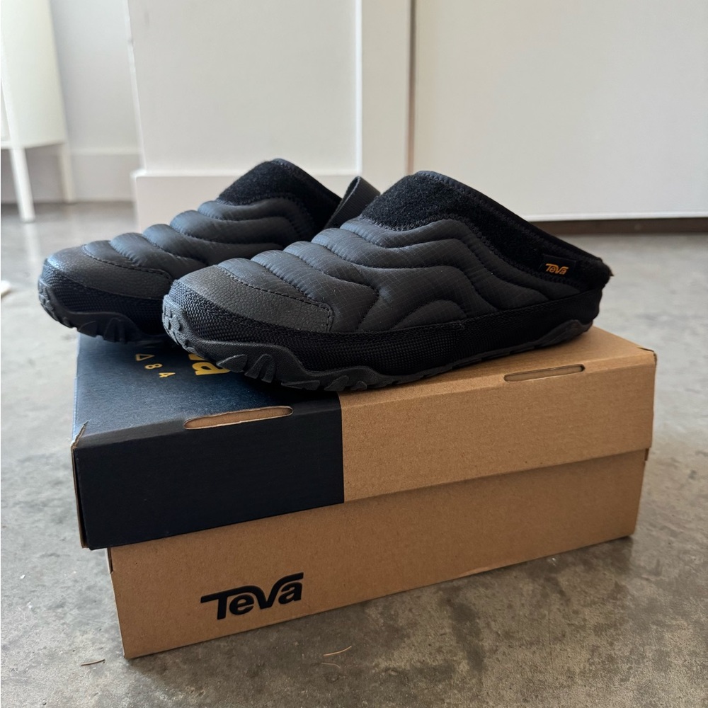 Teva Black Slip-On reEmber Mules Unisex